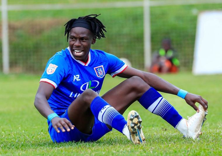 Reagan Mpande drags SC Villa past hapless URA