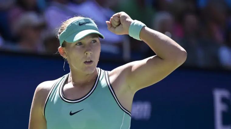 Andreeva survives in three sets against Potapova